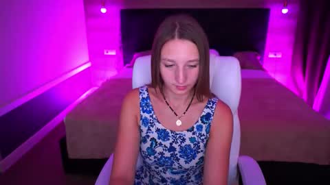 Snapshot of liorafox chatting on September 17, 4:54 pm Lia online show from September 17, 4:54 pm