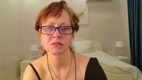 Liora Weiss online show from March 26, 9:36 am