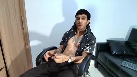 Lior Vante online show from March 1, 12:15 am