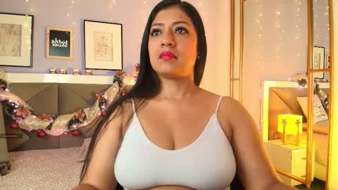 Lisa online show from December 16, 12:33 pm