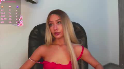 Lisa online show from November 20, 3:42 pm