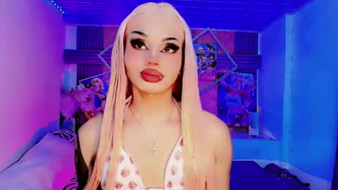 lisa_sparkleee online show from May 7, 3:13 am