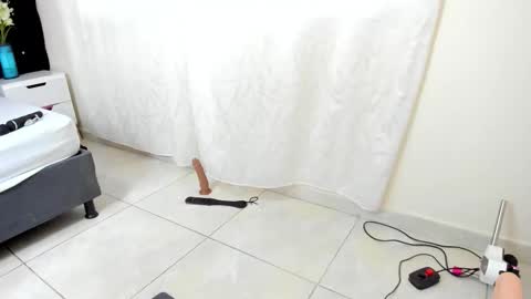 Snapshot of lisa_sweetas chatting on October 9, 8:36 pm lisa_sweetas online show from October 9, 8:36 pm