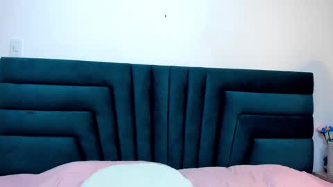 lisa white  online show from March 10, 12:18 am