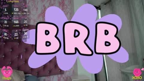 lisawalker_ online show from December 18, 6:03 pm