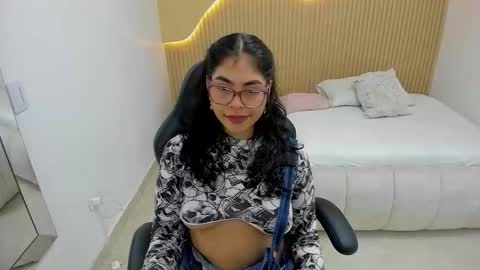   online show from March 21, 12:21 pm