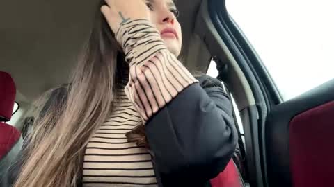 Lissa online show from November 29, 9:17 am