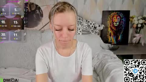 Snapshot of lissa_kitsune chatting on September 29, 8:57 am Lissa online show from September 29, 8:57 am