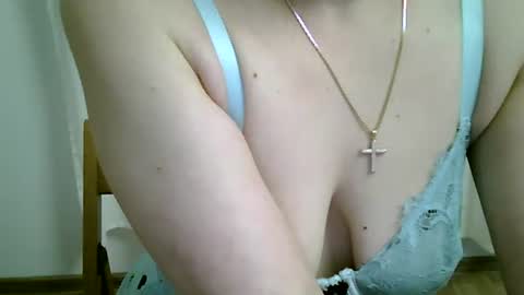 Snapshot of lissa_olsson chatting on February 25, 9:26 pm Lissa online show from February 25, 9:26 pm