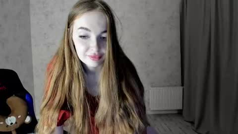 Snapshot of lissacain chatting on March 1, 11:50 am Lissa online show from March 1, 11:50 am