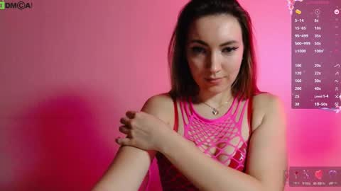 Tina online show from September 12, 5:15 pm