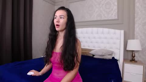 Snapshot of little__iris chatting on September 13, 4:59 am Iris online show from September 13, 4:59 am