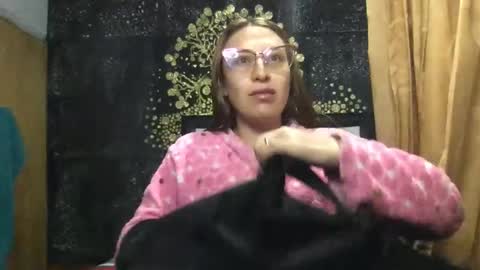 Diablita online show from May 13, 2:54 am