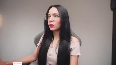 Help me reach 100 likes online show from April 19, 7:05 pm