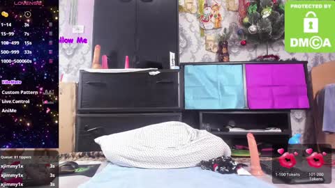 Snapshot of little_letti chatting on January 29, 10:37 am Letti online show from January 29, 10:37 am