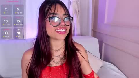 Natty  online show from May 4, 6:25 pm