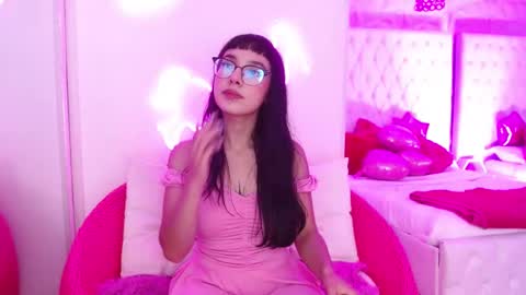 Paulette online show from January 13, 4:20 am