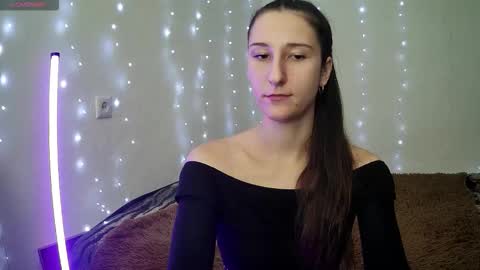 LittleAhWitch online show from November 7, 10:40 am