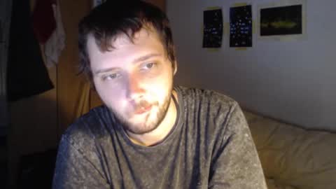 Snapshot of littlealien7 chatting on October 17, 6:06 am littlealien7 online show from October 17, 6:06 am