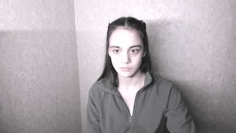 littleashleyy online show from December 28, 9:30 pm