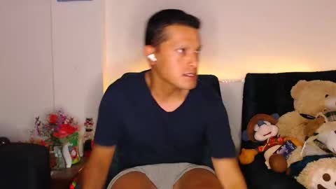 Manu online show from March 9, 3:22 am