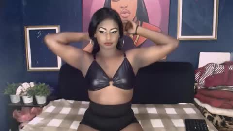 Snapshot of littleindianmilf chatting on October 16, 10:37 am littleindianmilf online show from October 16, 10:37 am