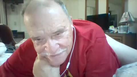 Snapshot of littlekenny1951 chatting on October 14, 8:34 pm littlekenny1951 online show from October 14, 8:34 pm