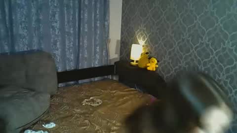 Snapshot of littlel1ss chatting on September 28, 12:52 am littlel1ss online show from September 28, 12:52 am