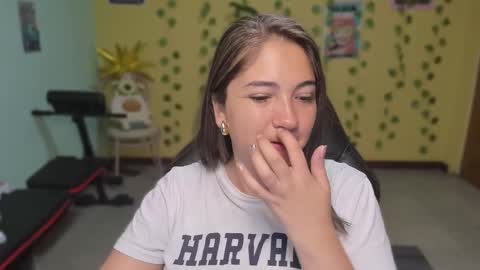 Mia  Wednesday to Sunday 730 am to 1030 am Colombian Hour D online show from February 15, 6:17 pm