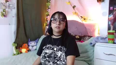 Snapshot of littlerouse_ chatting on February 16, 12:41 am Ruby Rouse online show from February 16, 12:41 am