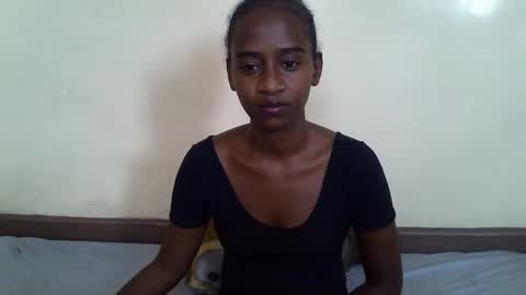 Snapshot of littlesandie chatting on February 22, 12:08 pm littlesandie online show from February 22, 12:08 pm