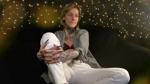 Niki  free tg channel with some photos gifs and info about streams  online show from February 8, 7:01 am