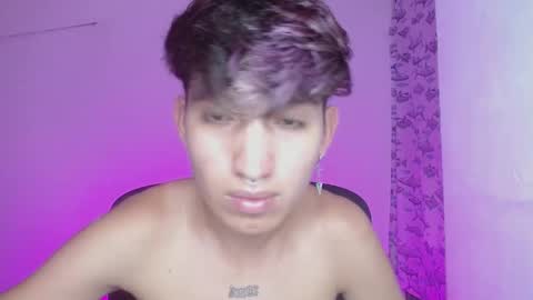 Snapshot of littlextrem chatting on February 22, 9:12 am Eros online show from February 22, 9:12 am