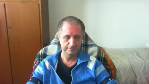 liuk53 online show from May 9, 2:12 pm