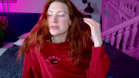 Snapshot of liv_fay chatting on January 19, 1:33 pm Liv 3 online show from January 19, 1:33 pm