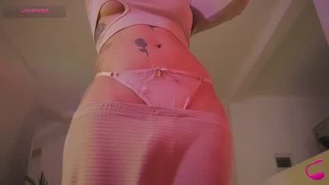 Emily  R online show from June 13, 7:02 pm