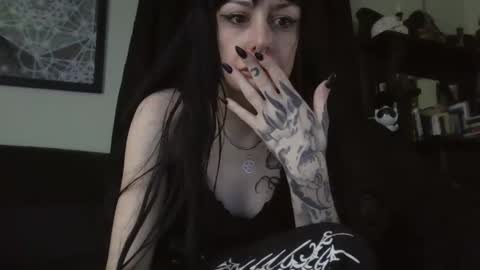 Liv Mirage online show from April 19, 6:21 pm