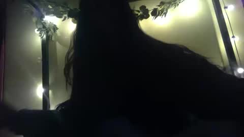 Snapshot of livmirage chatting on October 19, 10:09 am Liv Mirage online show from October 19, 10:09 am