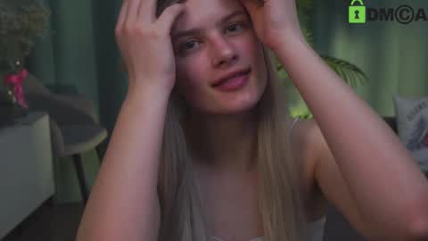 Sunnheart online show from February 22, 10:42 pm