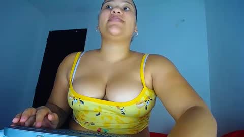 Snapshot of lize_lisha chatting on September 30, 11:37 pm lizze online show from September 30, 11:37 pm