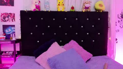 Lizz online show from September 10, 9:38 pm