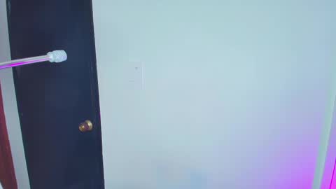 Snapshot of lizz_tender chatting on March 12, 12:04 pm Lizz online show from March 12, 12:04 pm