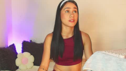 lizzy_kane online show from April 15, 3:59 pm