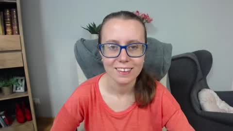 Lizzy online show from May 20, 4:31 am