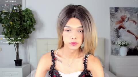 lizzydelrey online show from March 26, 10:26 pm