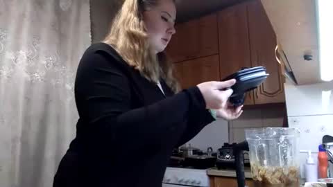 Lia online show from January 9, 3:17 pm