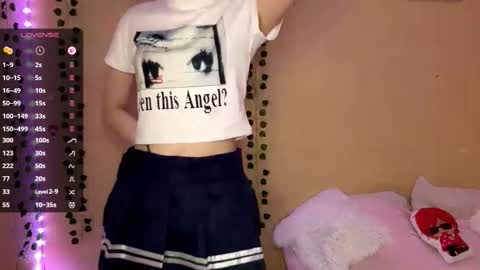 Lana online show from March 25, 8:15 pm