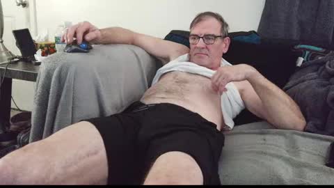 LongDick Daddy online show from May 3, 11:11 pm