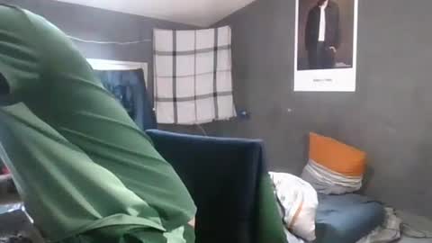 lo5579ic online show from April 4, 1:40 pm