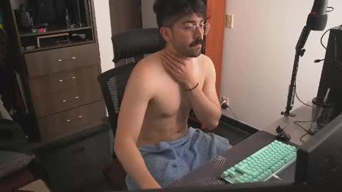 Lobito blanco Thefckingwolf main account online show from May 11, 4:04 pm